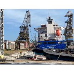 Superare le sfide del noleggio nell'industria marittima con Kiev Shipping Ltd.