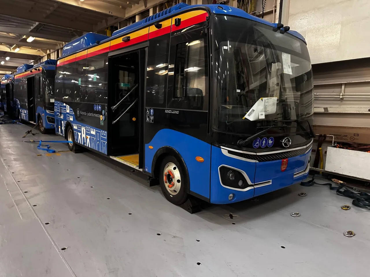 50 electric buses, photo 2